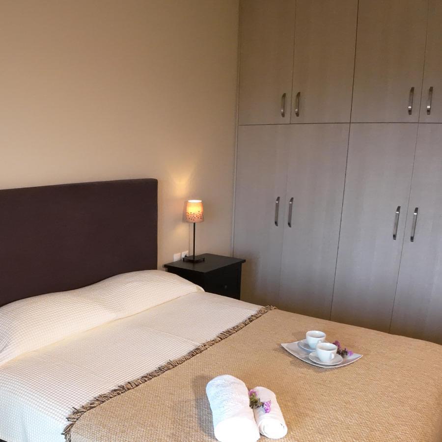 Ελιάδες - Eliades Apartments Каристос Екстериор снимка