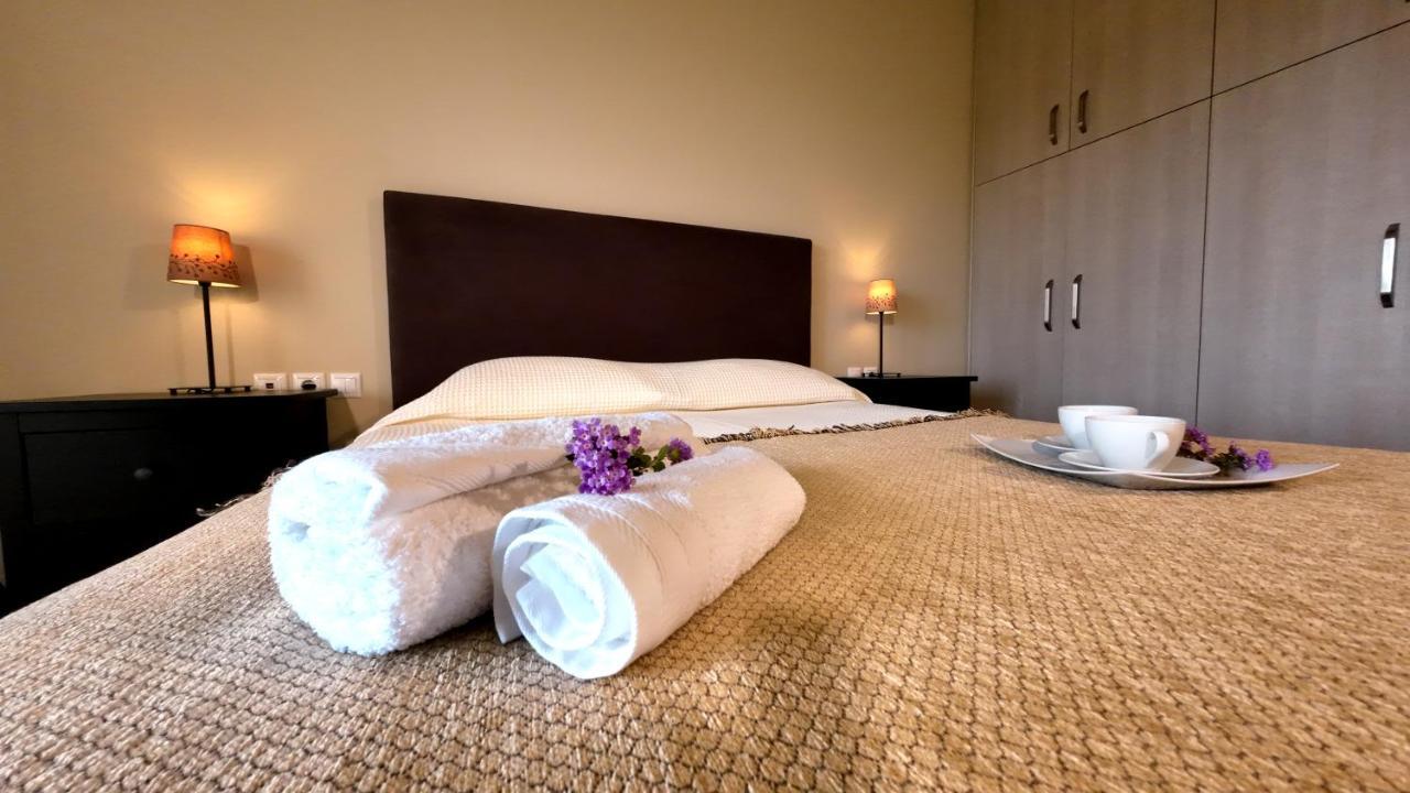 Ελιάδες - Eliades Apartments Каристос Екстериор снимка