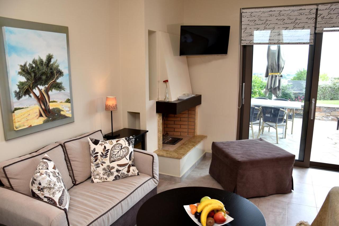 Ελιάδες - Eliades Apartments Каристос Екстериор снимка