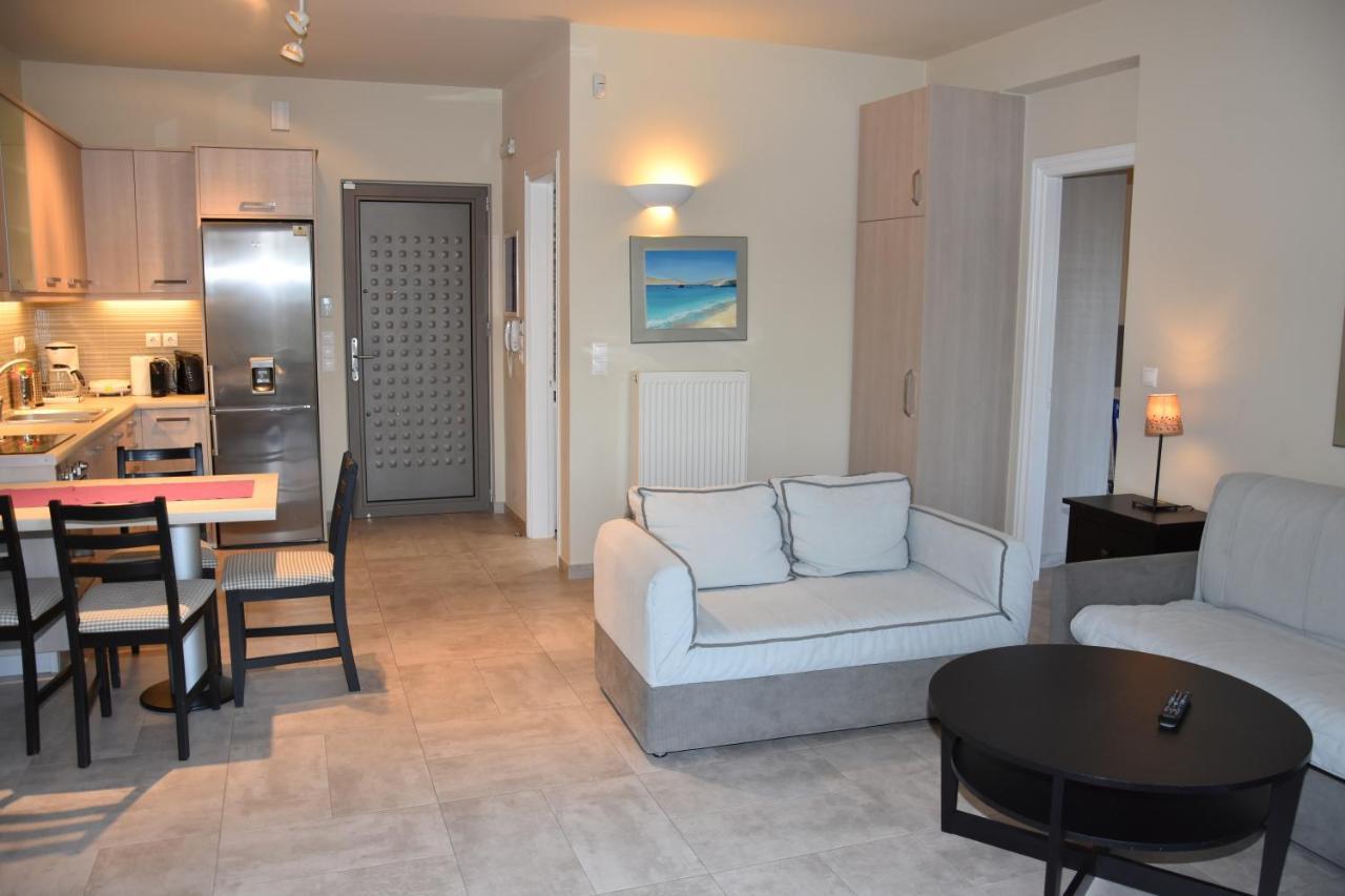 Ελιάδες - Eliades Apartments Каристос Екстериор снимка
